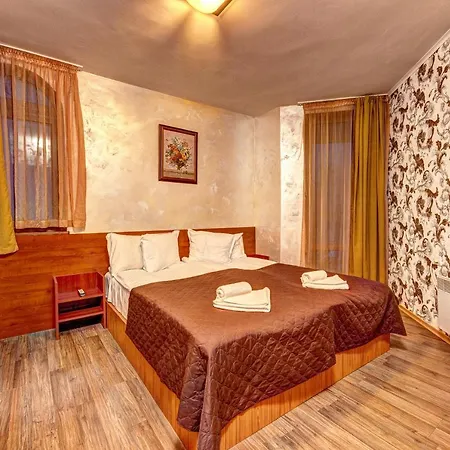 Pensiune Forest Nook 4*
